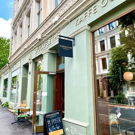 Relaxed Living No 02 Historic Hotel *