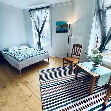 Relaxed Living No 02 Historic